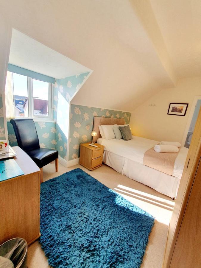 Cleave Court Guest House Llandudno Eksteriør bilde