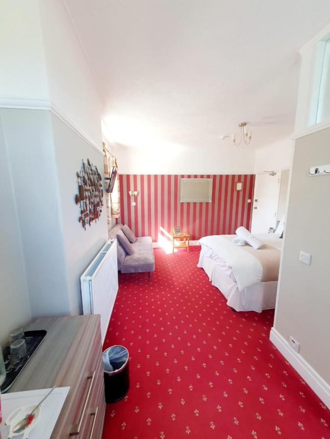Cleave Court Guest House Llandudno Eksteriør bilde
